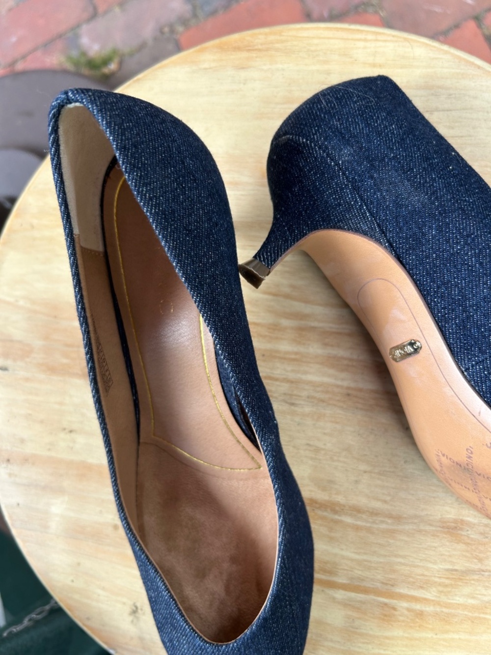 Denim kitten heel pumps - Picture 2 of 3